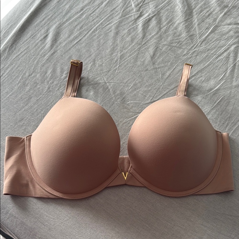 Victoria's Secret Tan T-Shirt Bra with Underwire Support